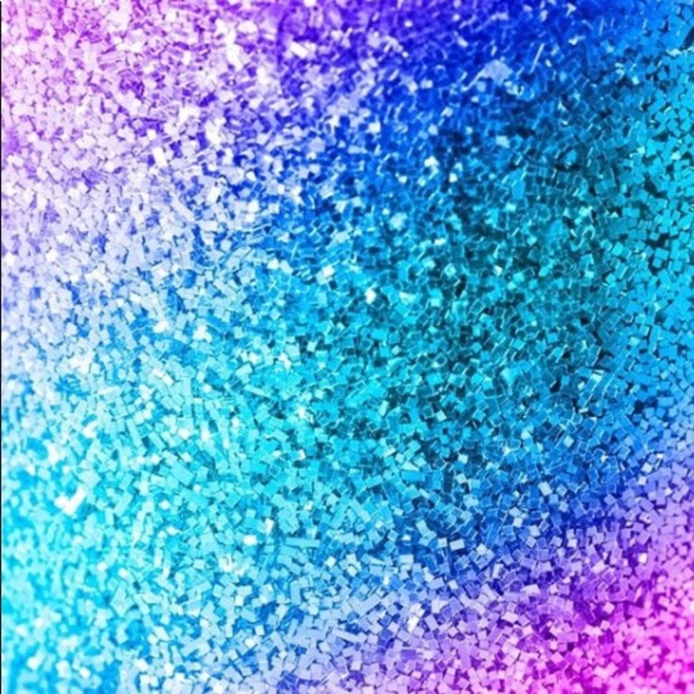 Meet your Posher, Claire